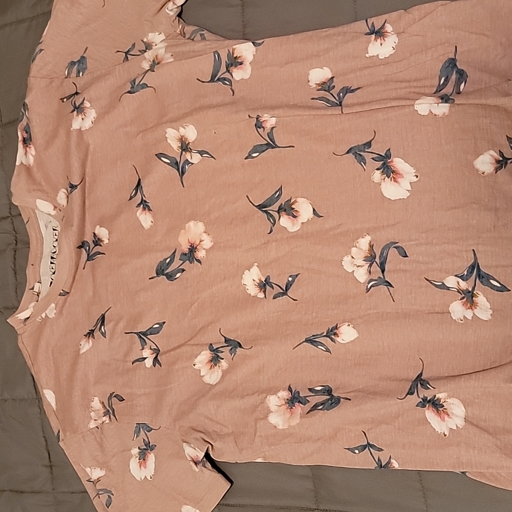 Knickerbocker T